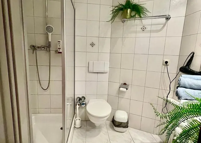 Bei Nuernberg, Gemuetliches Mit Kueche Bad Tv 아파트