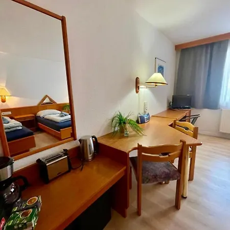 Appartement Bei Nuernberg, Gemuetliches Mit Kueche Bad Tv