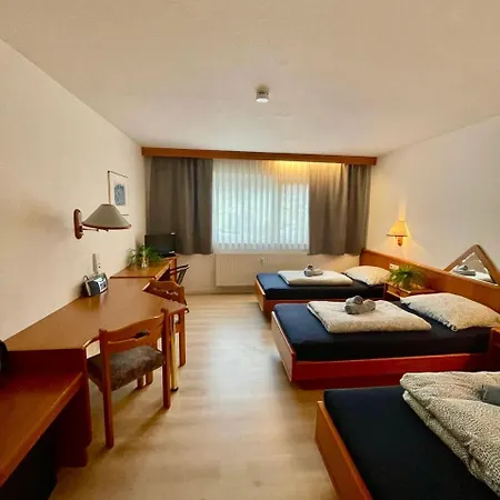 Bei Nuernberg, Gemuetliches Mit Kueche Bad Tv Apartment *