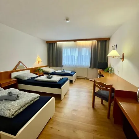 Bei Nuernberg, Gemuetliches Mit Kueche Bad Tv Appartement